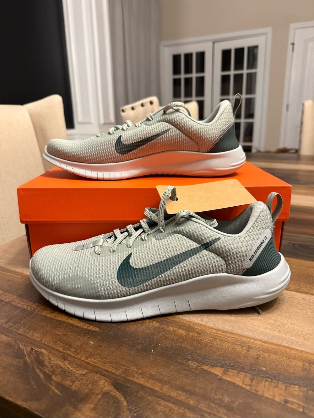 Nike Running Shoes for Men or Women - Light Olive/Green, W 9.5, M 8